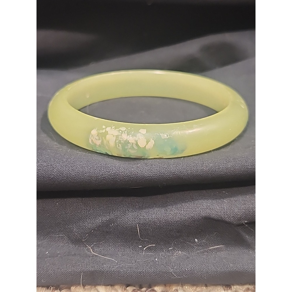 Green Painted Bangle Bracelet‎